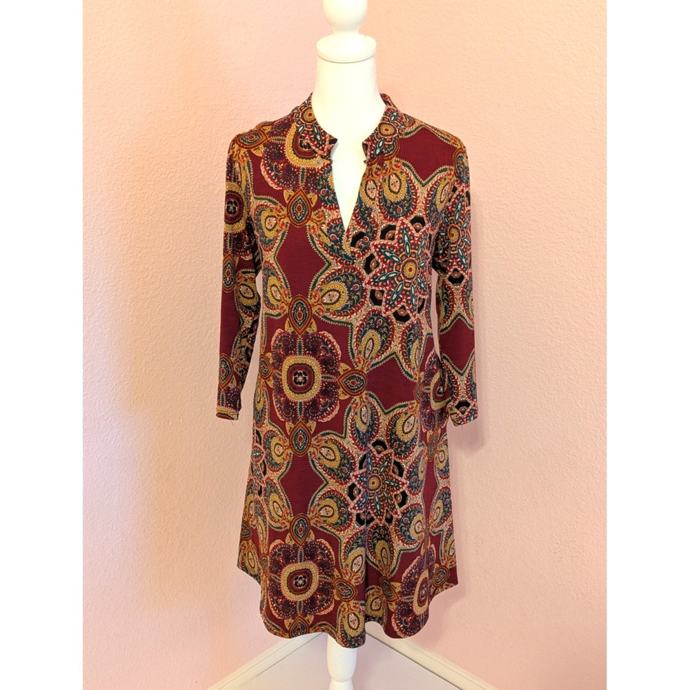 Heimish USA Burgundy A Line Dress 3/4 Sleeve Pockets Medallion Print Boho M